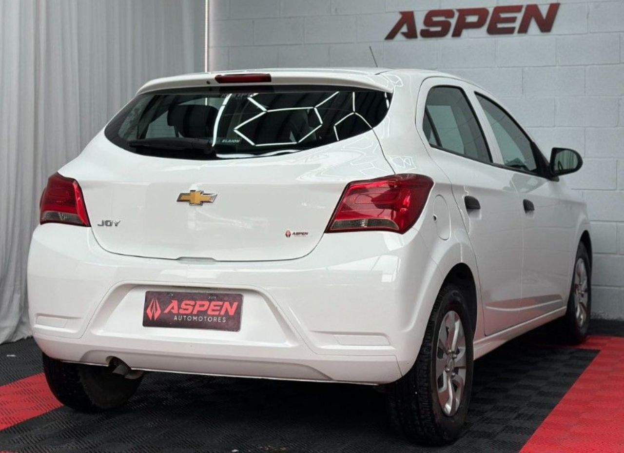 Chevrolet Onix Usado Financiado en Córdoba, deRuedas