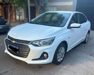 Chevrolet Onix Usado en Mendoza Financiado