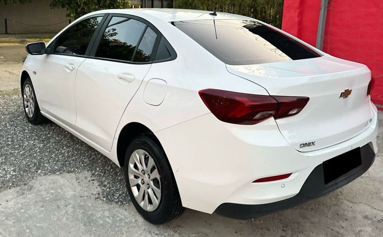 Chevrolet Onix Usado Financiado en Córdoba, deRuedas