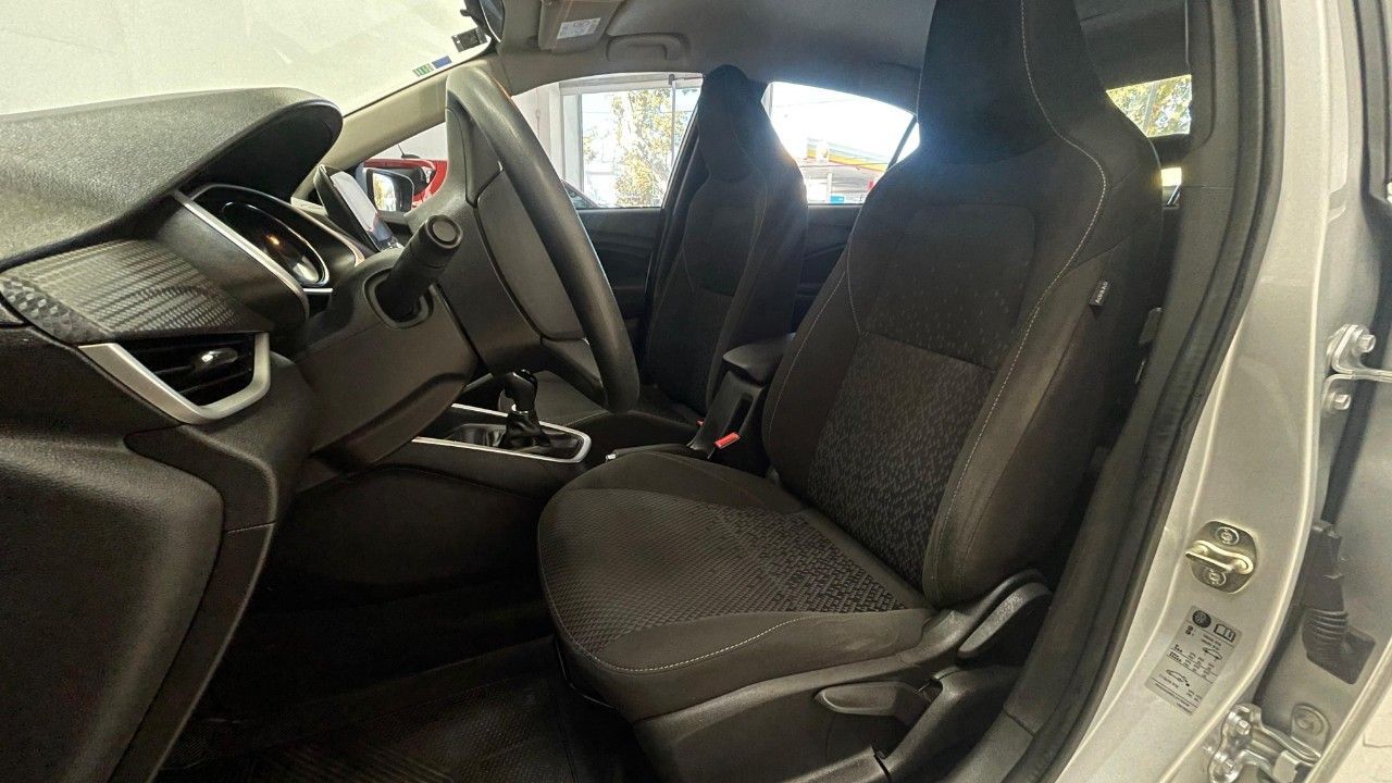 Chevrolet Onix Usado Financiado en Mendoza, deRuedas