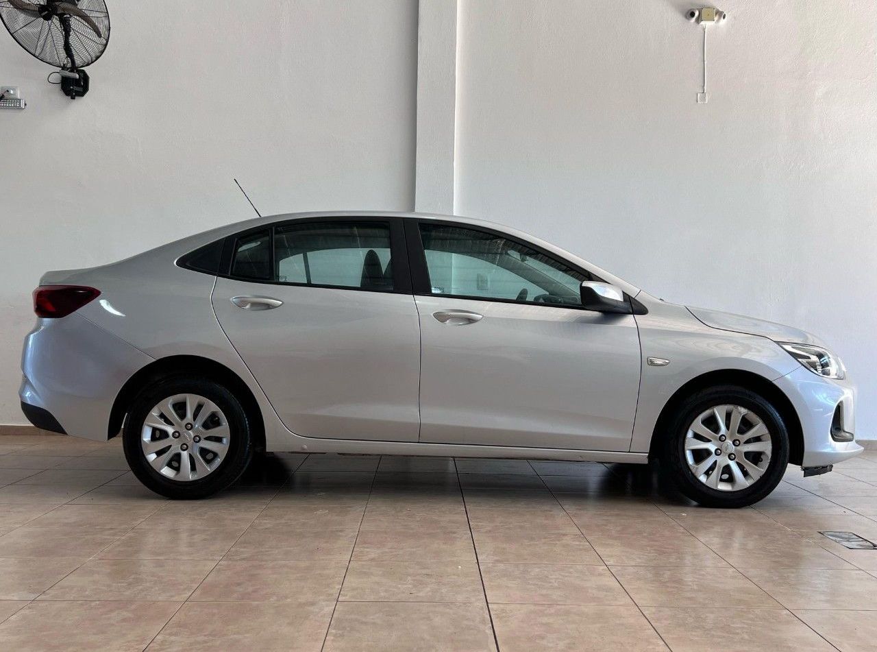 Chevrolet Onix Usado Financiado en Córdoba, deRuedas
