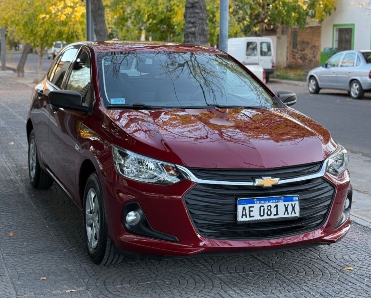 Chevrolet Onix Usado Financiado en Mendoza, deRuedas
