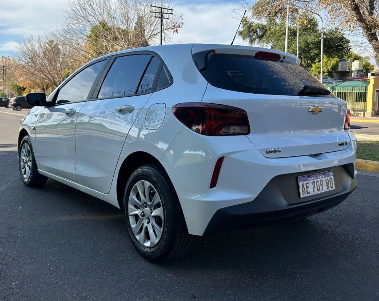 Chevrolet Onix Usado Financiado en Mendoza, deRuedas