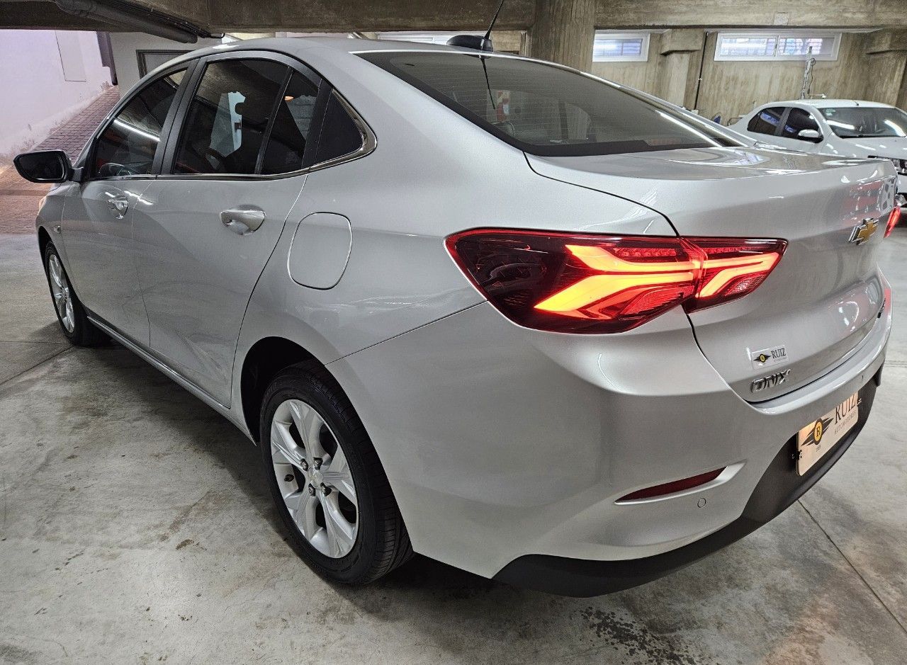 Chevrolet Onix Usado Financiado en Córdoba, deRuedas