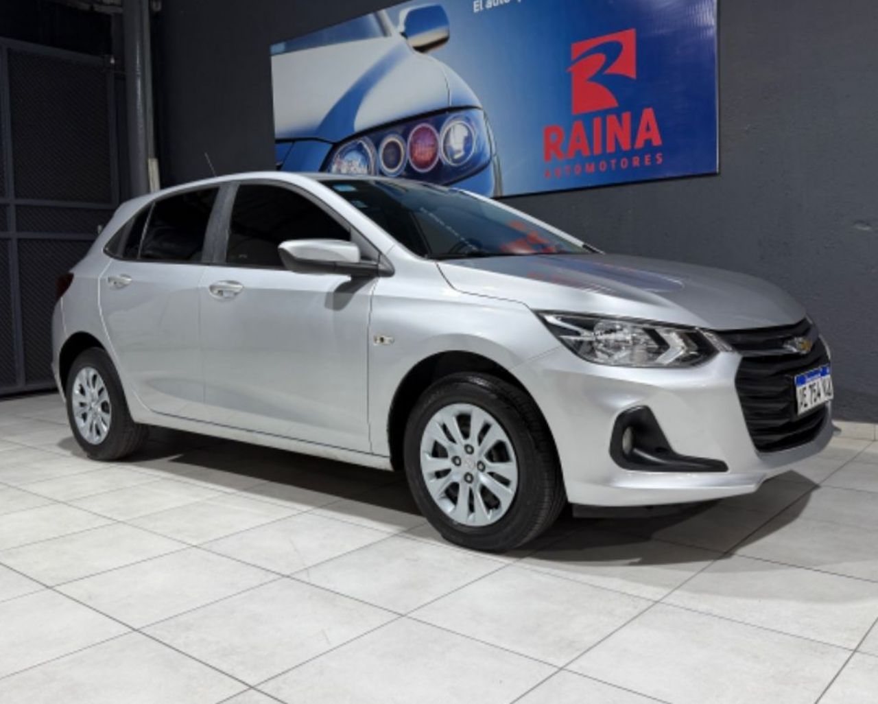 Chevrolet Onix Usado Financiado en Mendoza, deRuedas