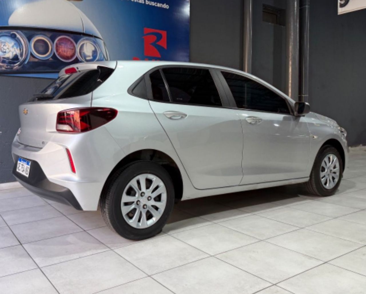 Chevrolet Onix Usado Financiado en Mendoza, deRuedas