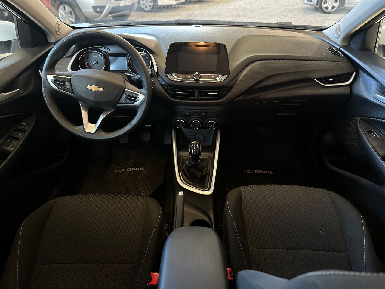 Chevrolet Onix Usado Financiado en Córdoba, deRuedas