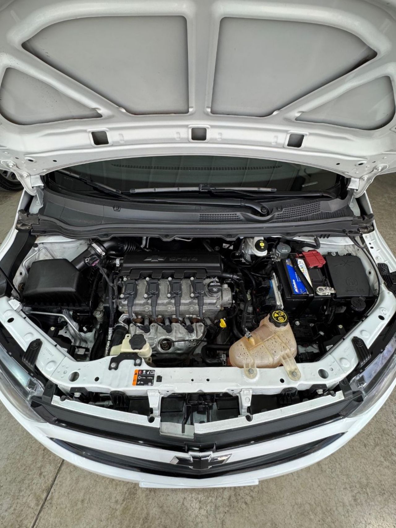 Chevrolet Onix Usado Financiado en Mendoza, deRuedas