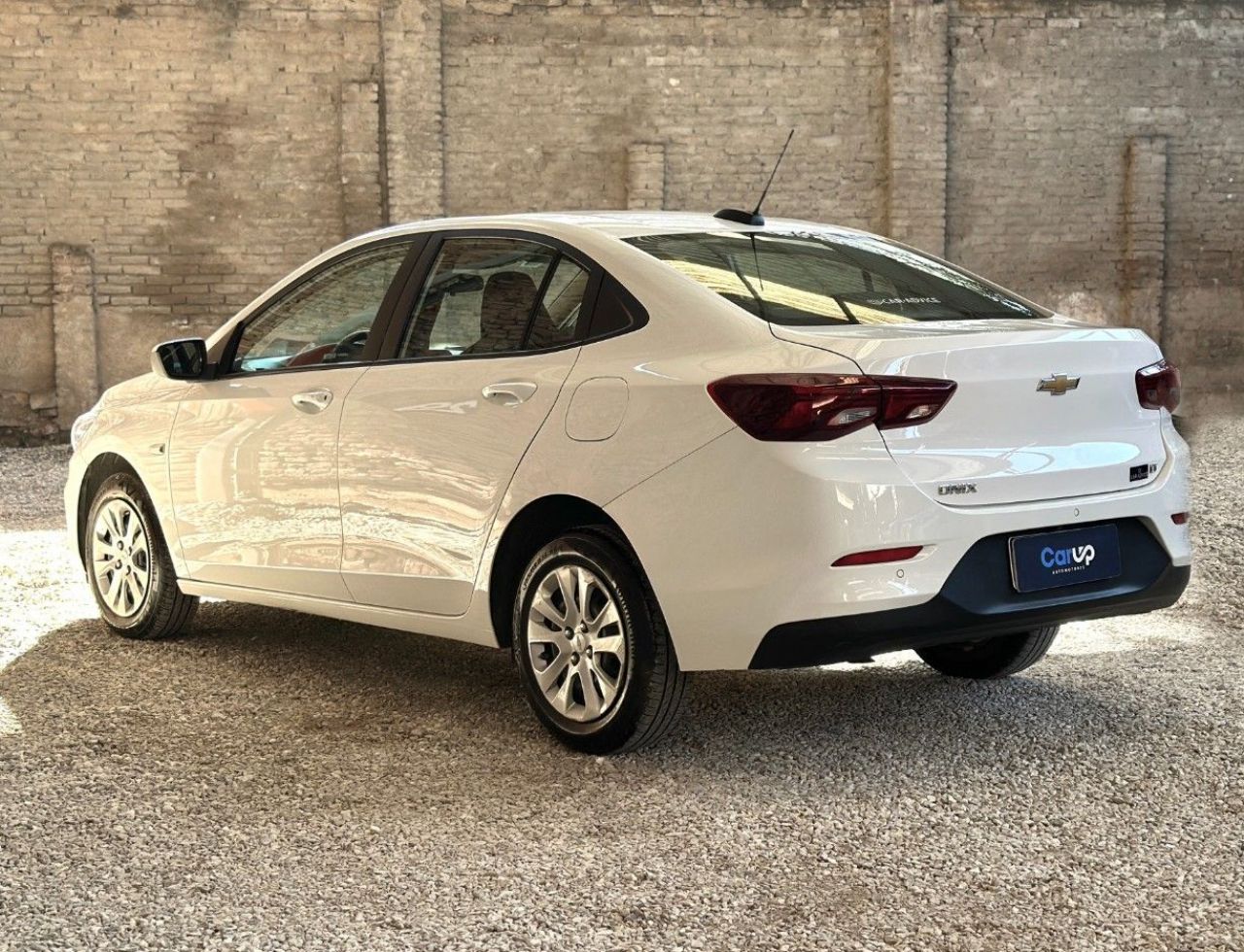 Chevrolet Onix Usado Financiado en Córdoba, deRuedas
