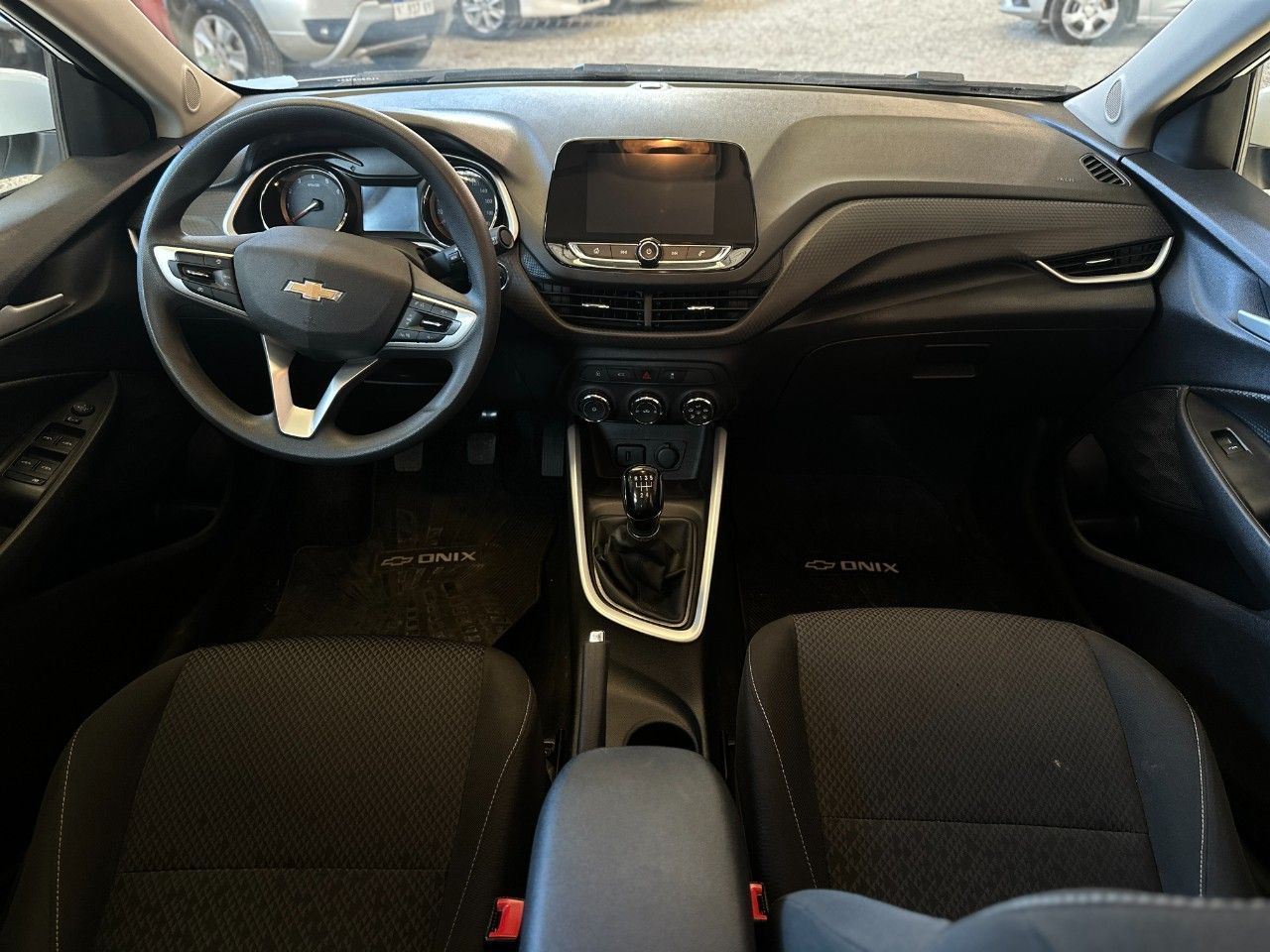 Chevrolet Onix Usado Financiado en Córdoba, deRuedas
