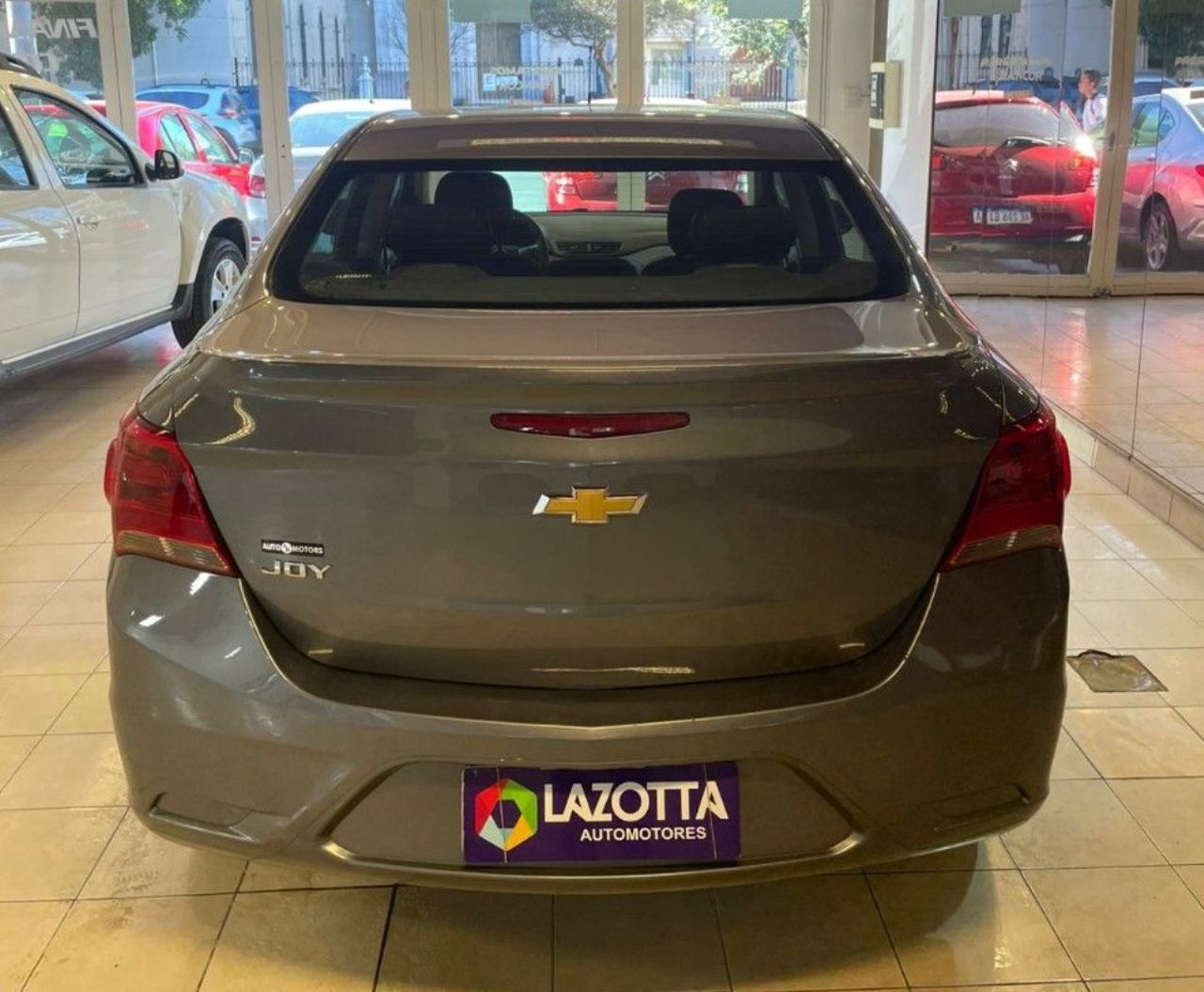 Chevrolet Onix Usado Financiado en Córdoba, deRuedas