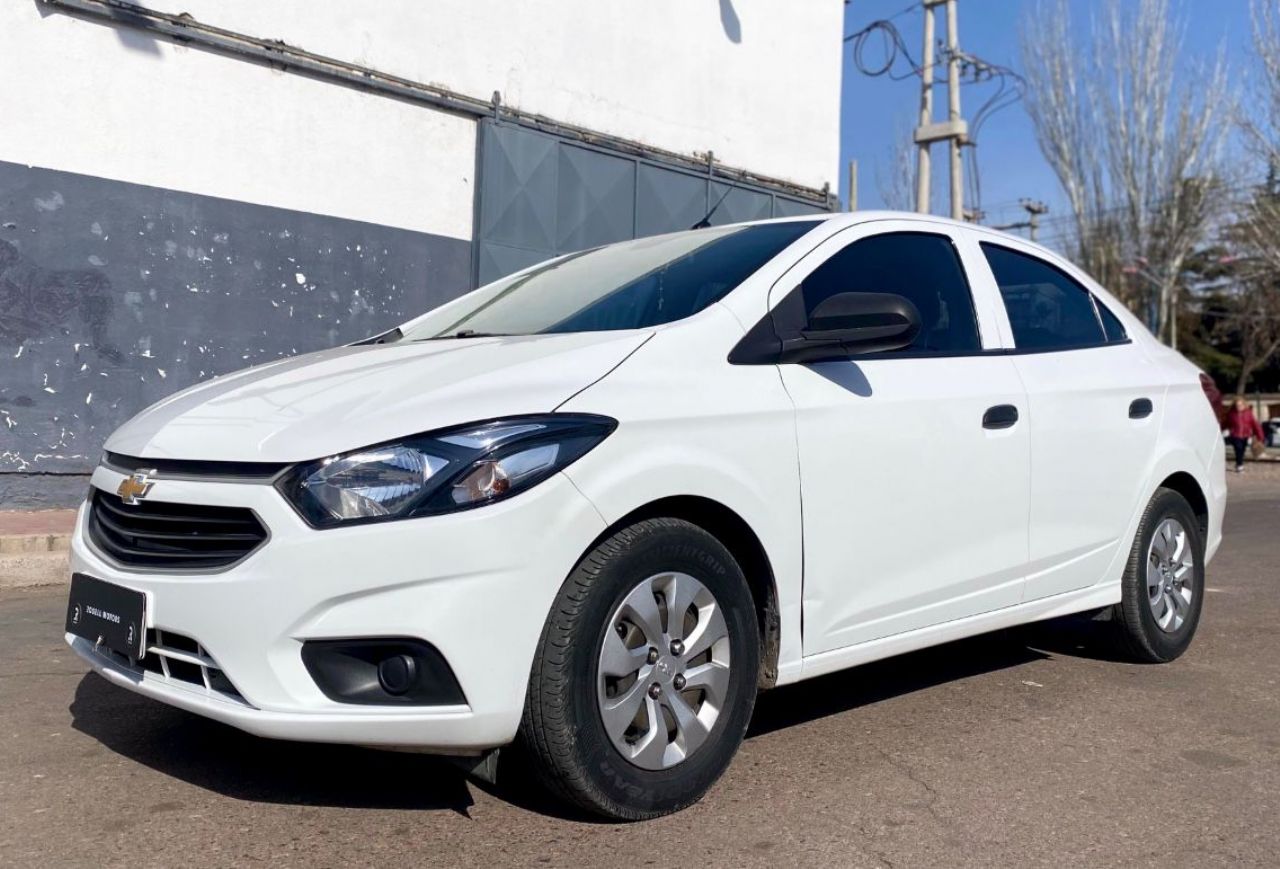 Chevrolet Onix Usado Financiado en Mendoza, deRuedas