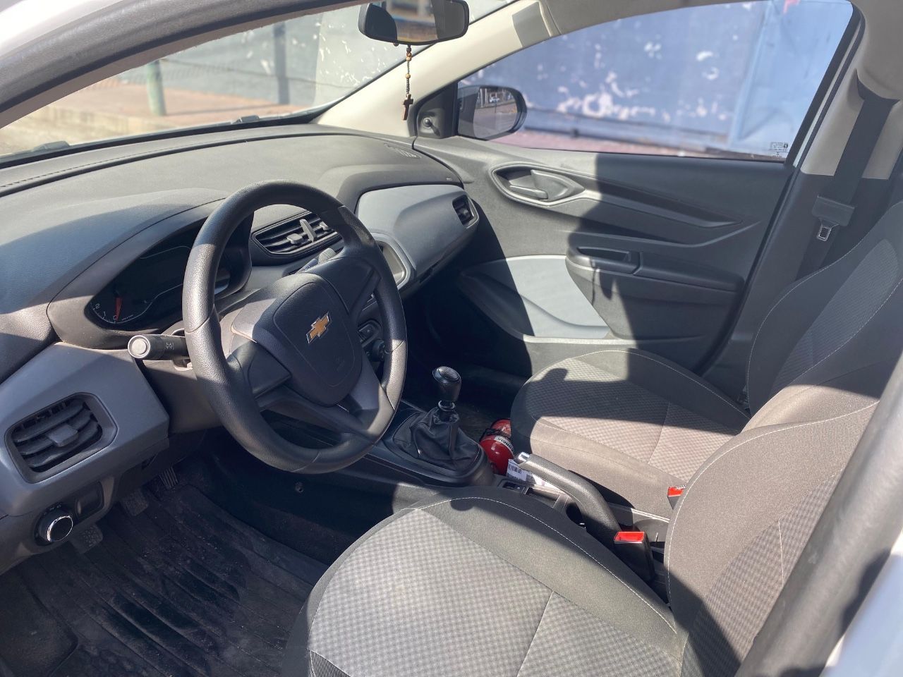 Chevrolet Onix Usado Financiado en Mendoza, deRuedas