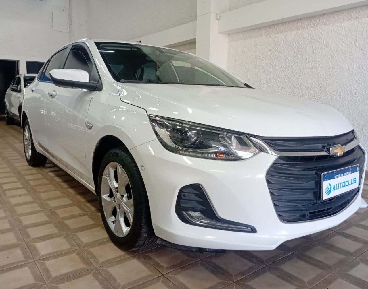 Chevrolet Onix Usado Financiado en Córdoba, deRuedas