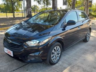 Chevrolet Onix Usado en Córdoba Financiado