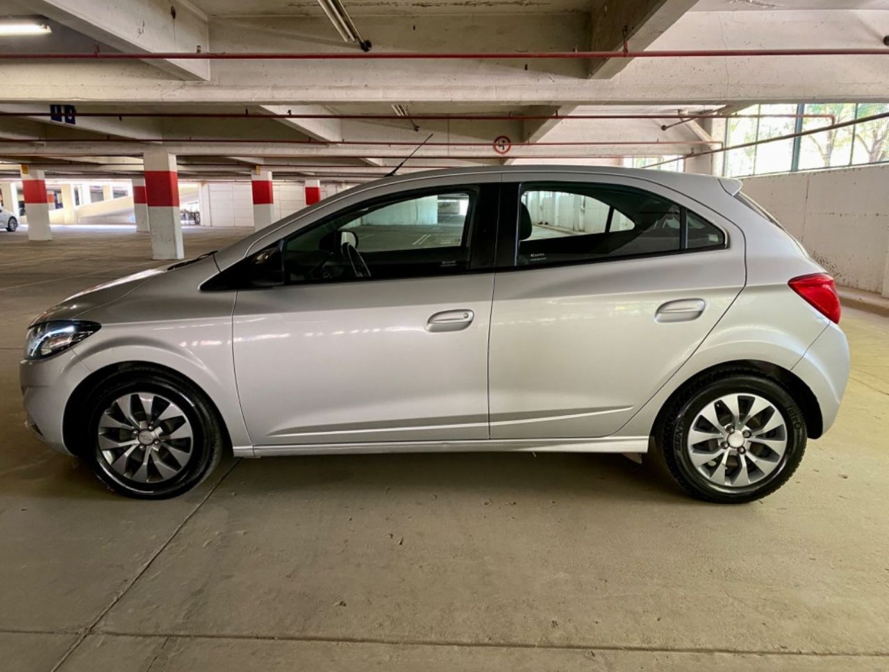 Chevrolet Onix Usado en Mendoza, deRuedas