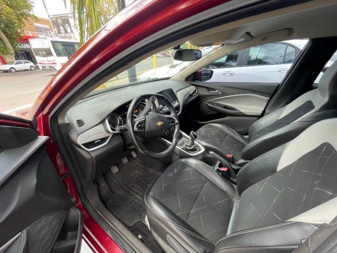 Chevrolet Onix Usado en San Juan, deRuedas