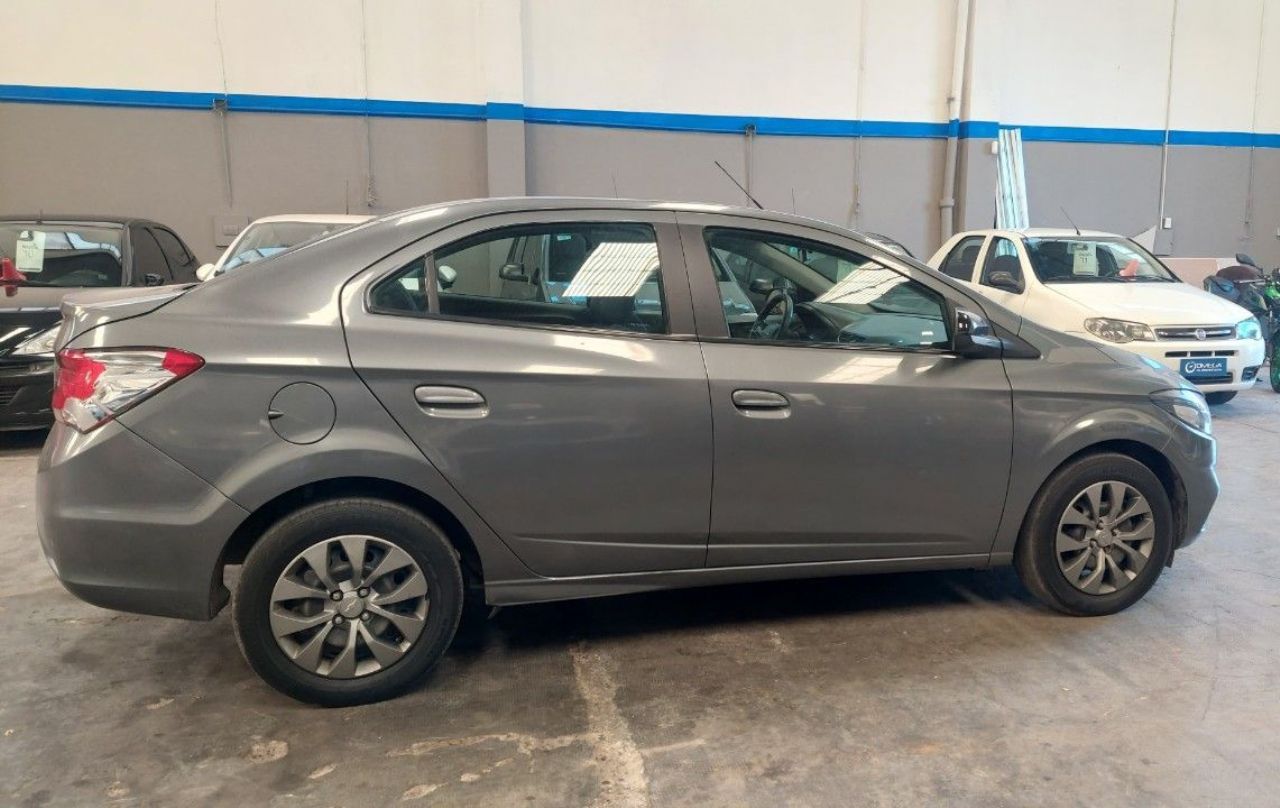 Chevrolet Onix Usado Financiado en Mendoza, deRuedas