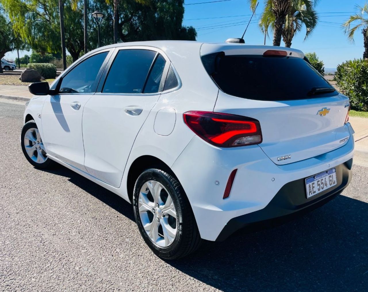 Chevrolet Onix Usado Financiado en Mendoza, deRuedas