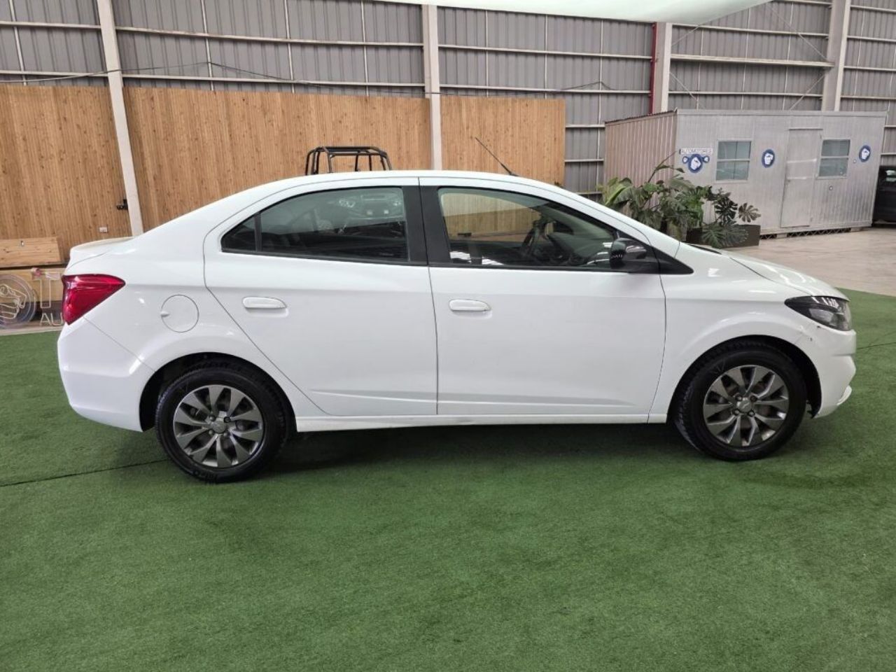 Chevrolet Onix Usado Financiado en Córdoba, deRuedas
