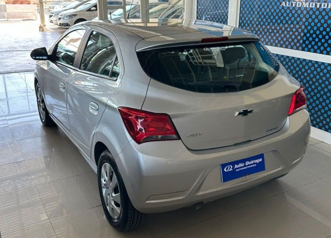 Chevrolet Onix Usado en Mendoza, deRuedas