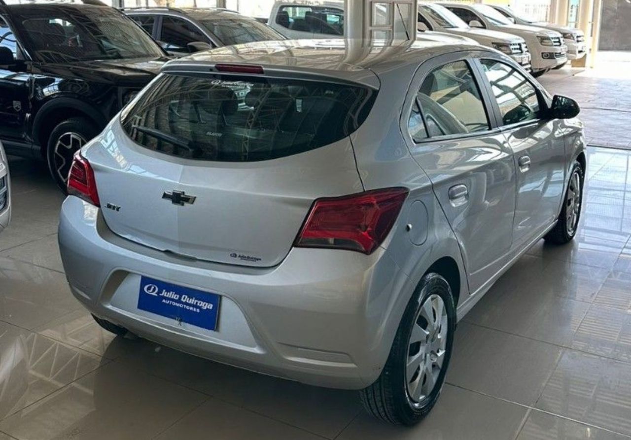 Chevrolet Onix Usado en Mendoza, deRuedas