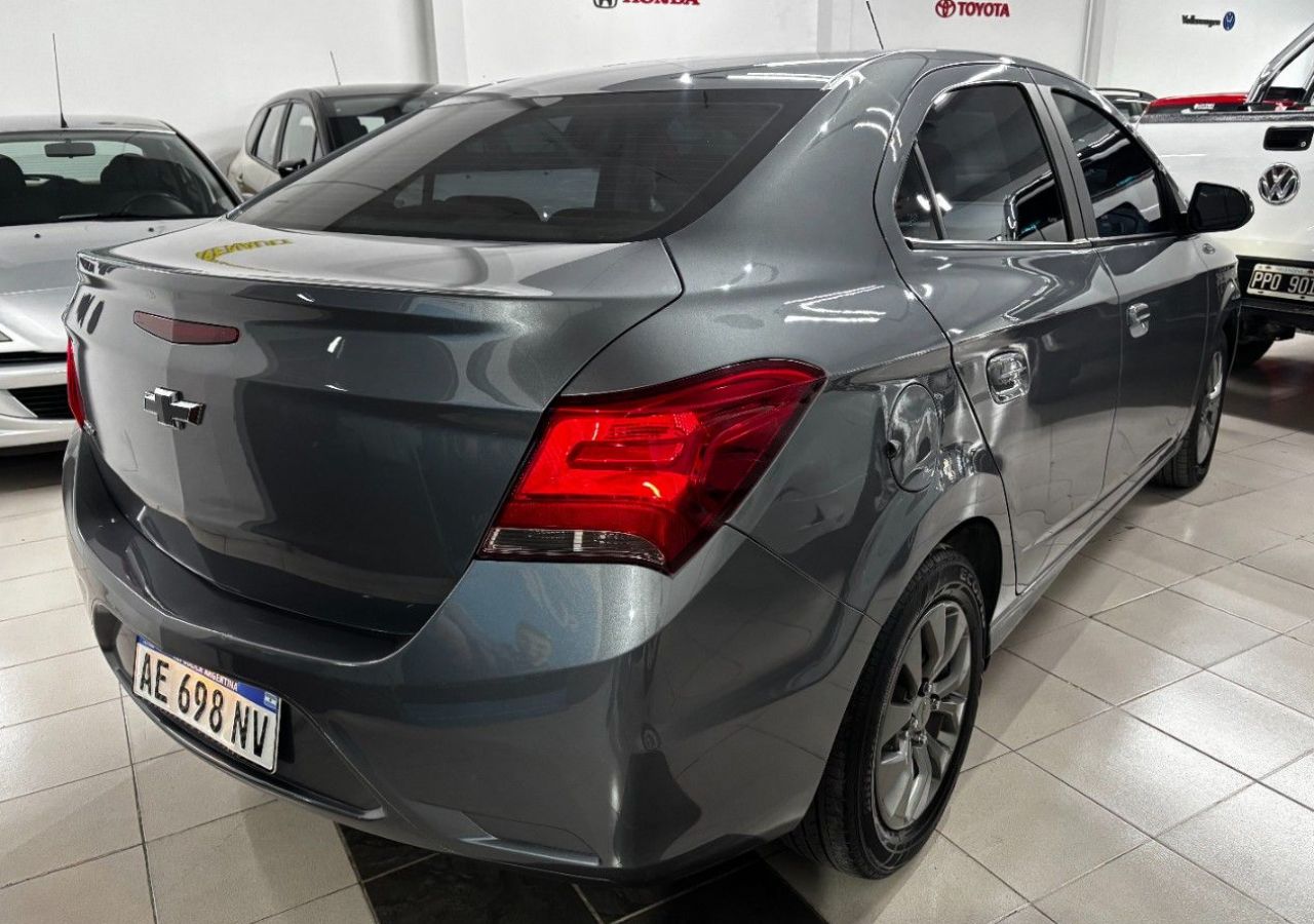 Chevrolet Onix Usado Financiado en Mendoza, deRuedas