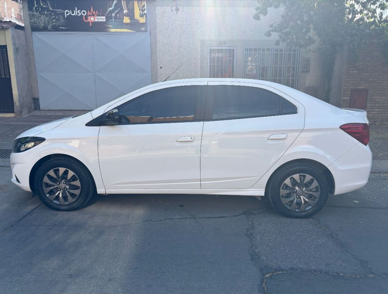 Chevrolet Onix Usado en Mendoza, deRuedas