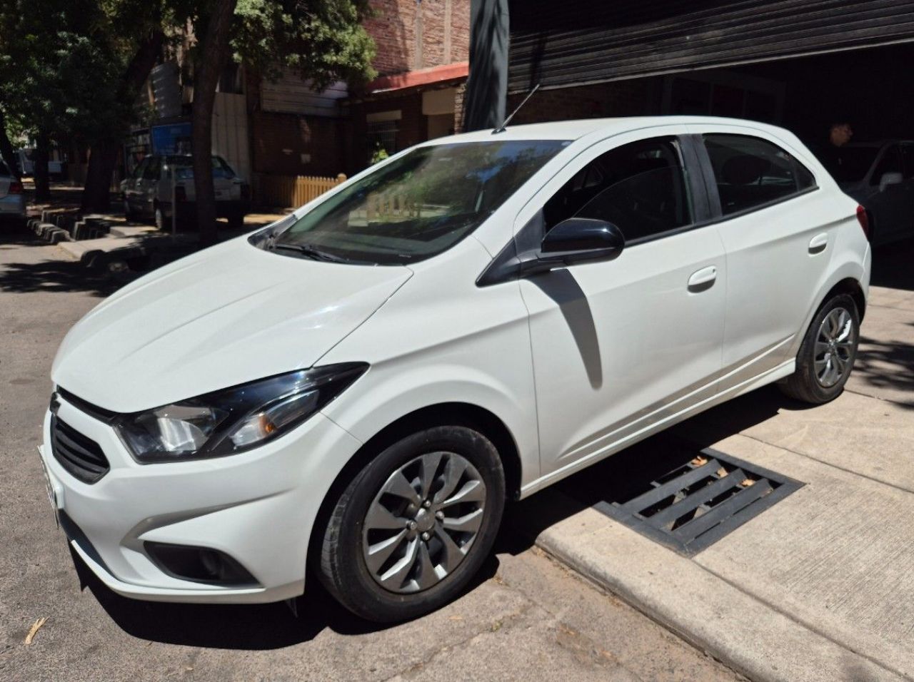 Chevrolet Onix Usado en Mendoza, deRuedas