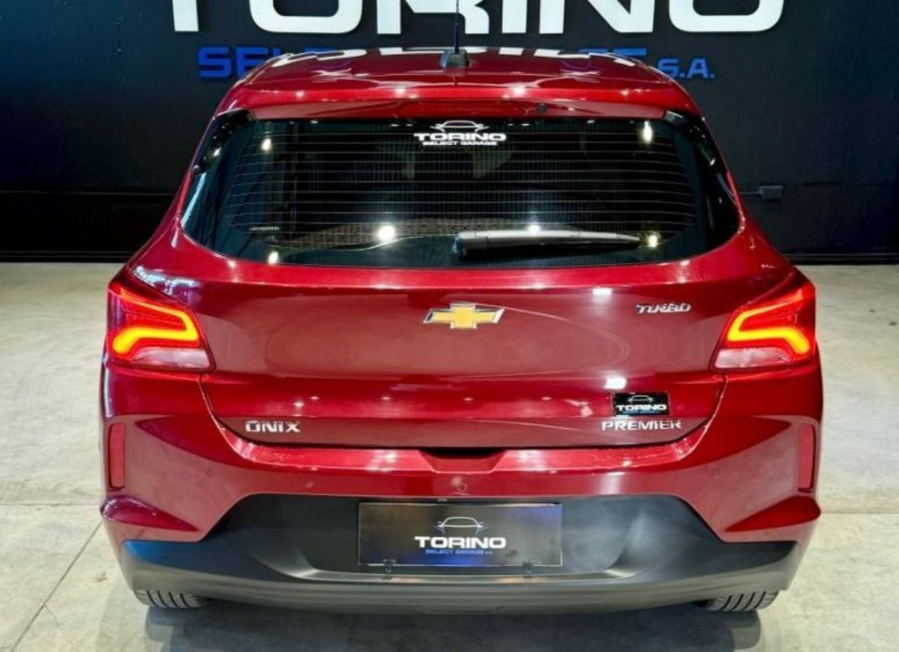 Chevrolet Onix Usado Financiado en Córdoba, deRuedas