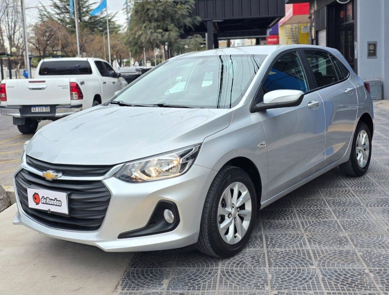 Chevrolet Onix Usado Financiado en Mendoza, deRuedas