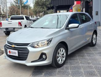 Chevrolet Onix Usado en Mendoza Financiado