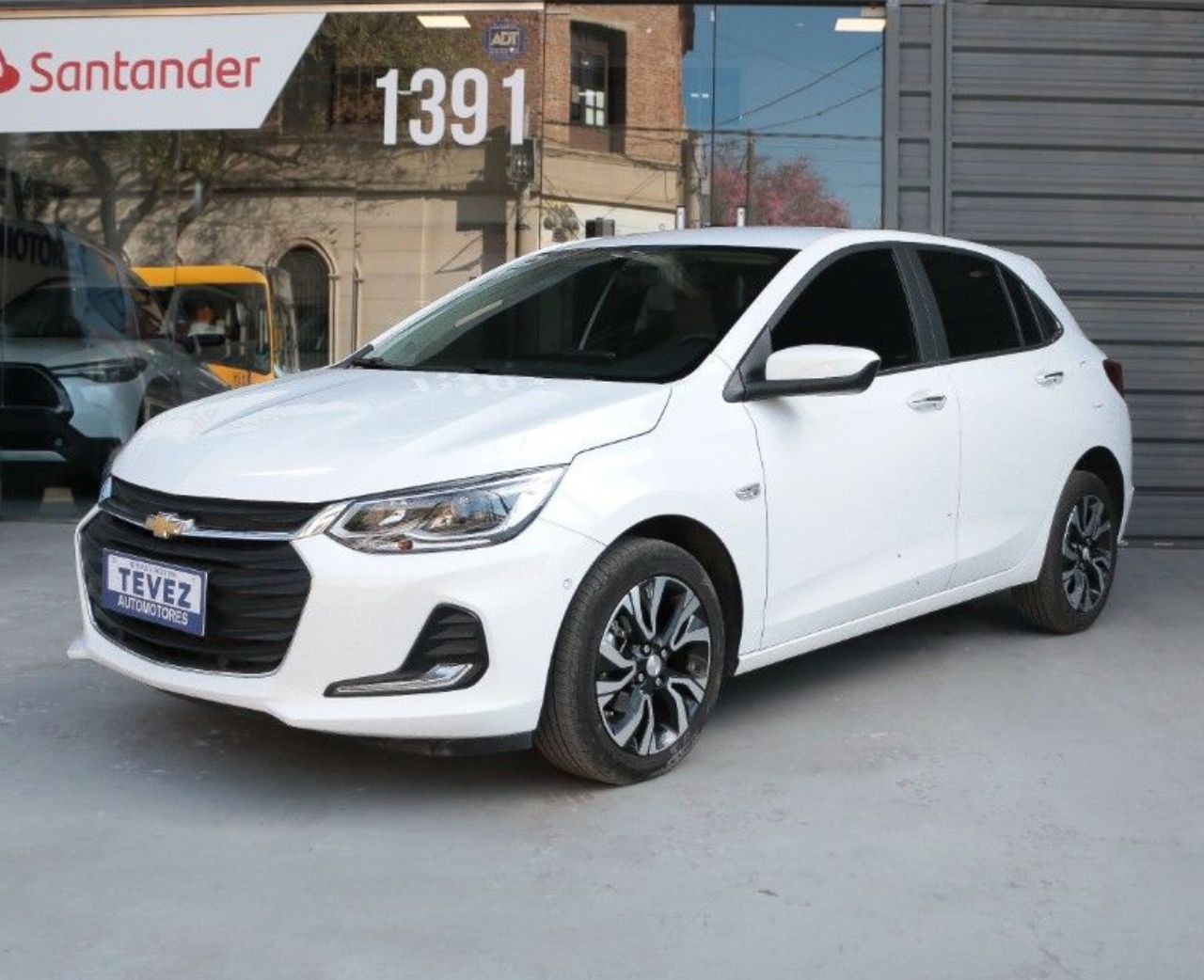 Chevrolet Onix Usado Financiado en Córdoba, deRuedas