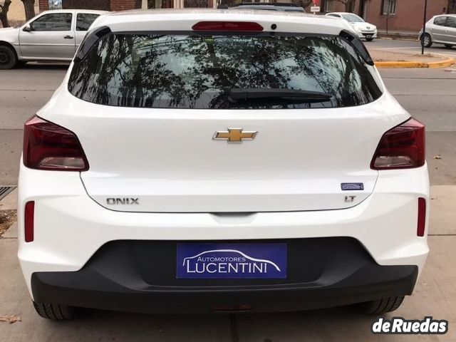 Chevrolet Onix Nuevo en Mendoza, deRuedas