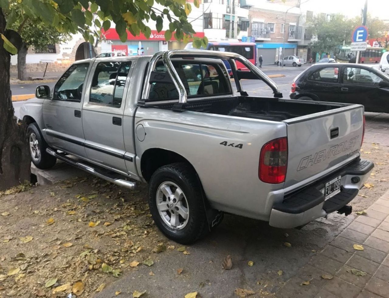 Chevrolet S10 Usada en Mendoza, deRuedas