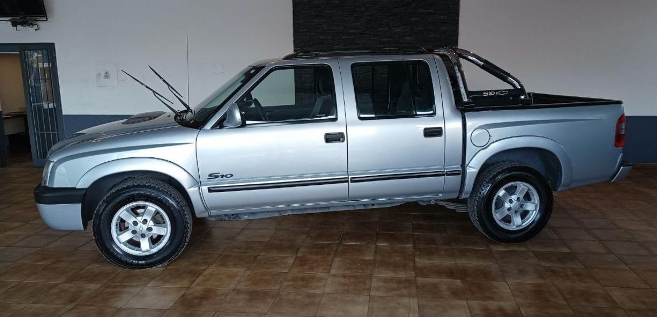 Chevrolet S10 Usada Financiado en Mendoza, deRuedas