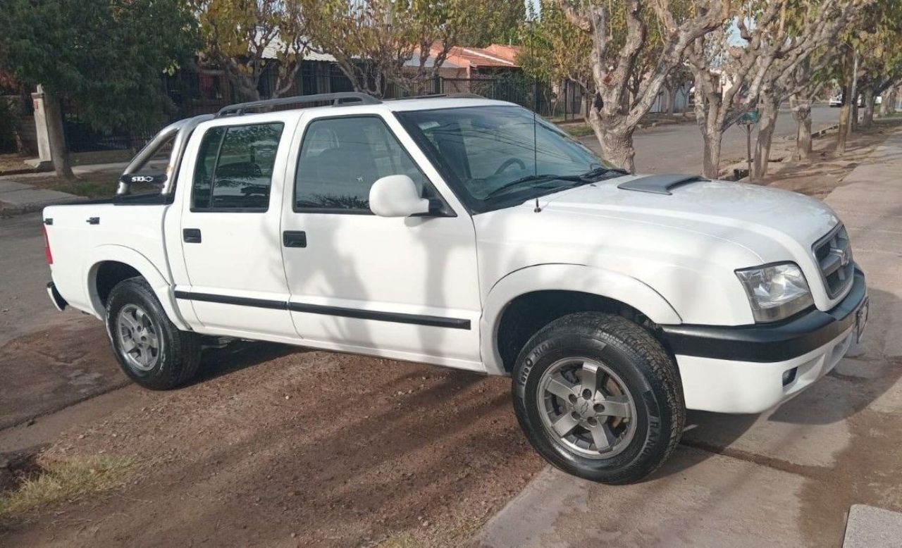 Chevrolet S10 Usada en Mendoza, deRuedas