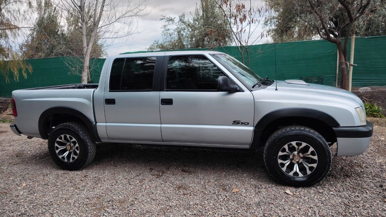 Chevrolet S10 Usada en Mendoza, deRuedas