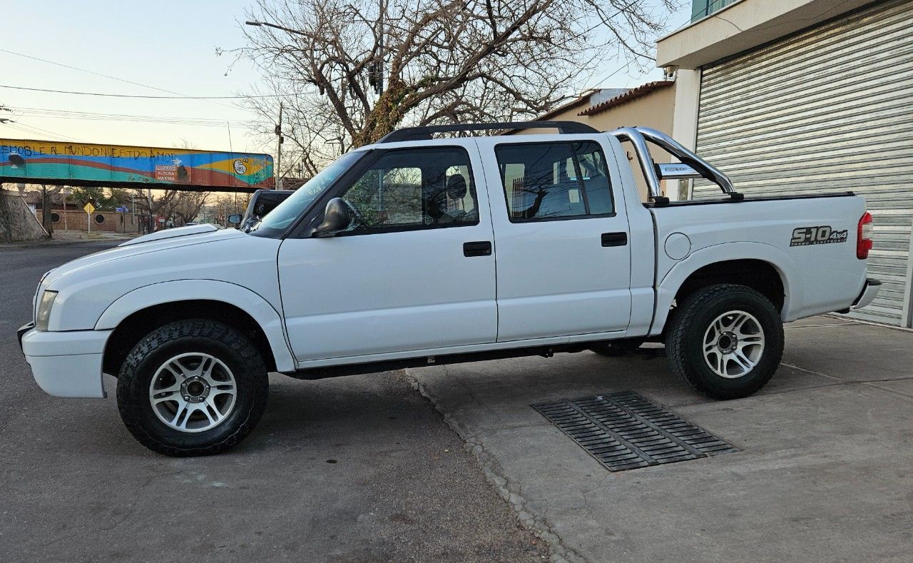 Chevrolet S10 Usada en Mendoza, deRuedas