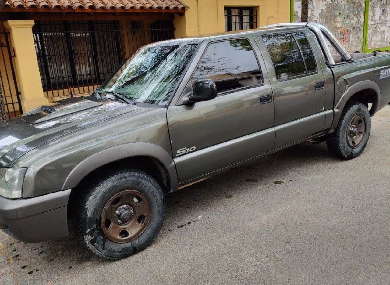 Chevrolet S10 Usada en Mendoza, deRuedas