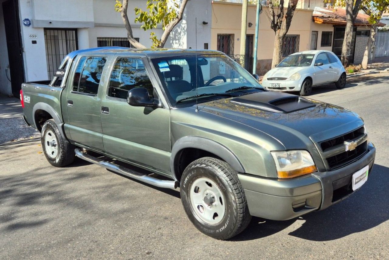Chevrolet S10 Usada Financiado en Mendoza, deRuedas