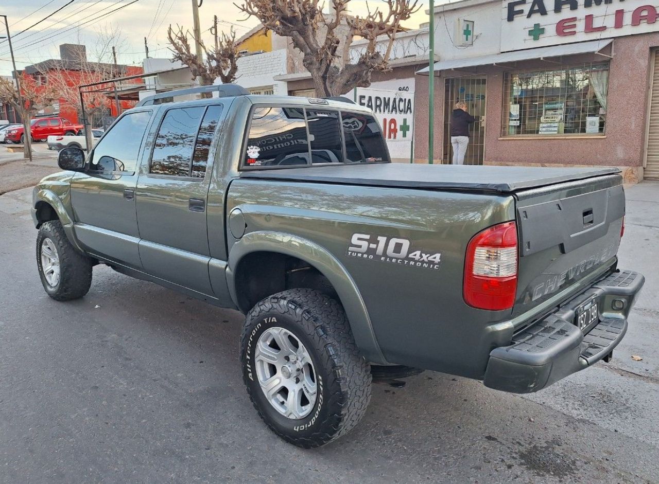 Chevrolet S10 Usada Financiado en Mendoza, deRuedas