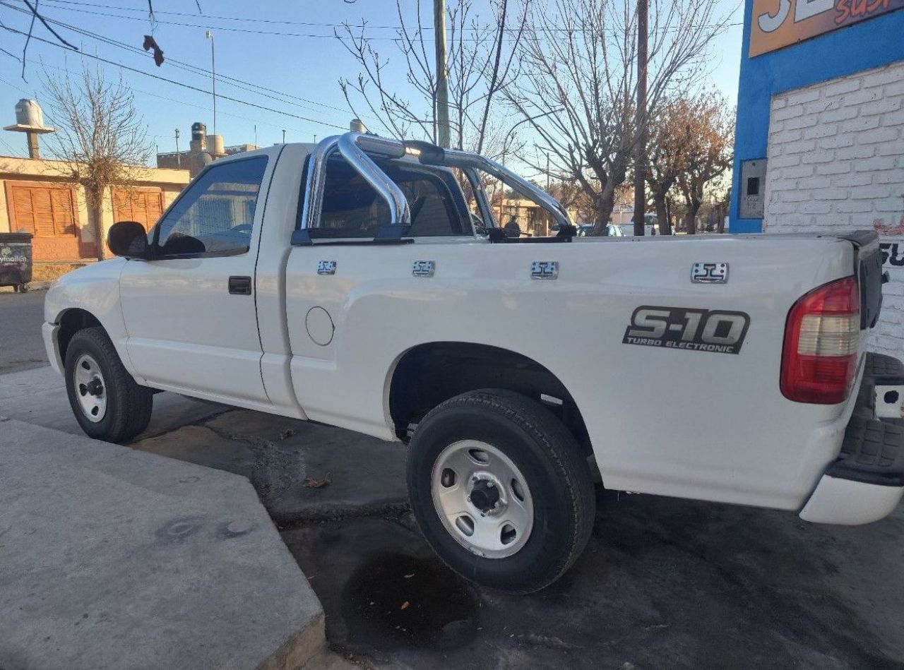 Chevrolet S10 Usada en Mendoza, deRuedas