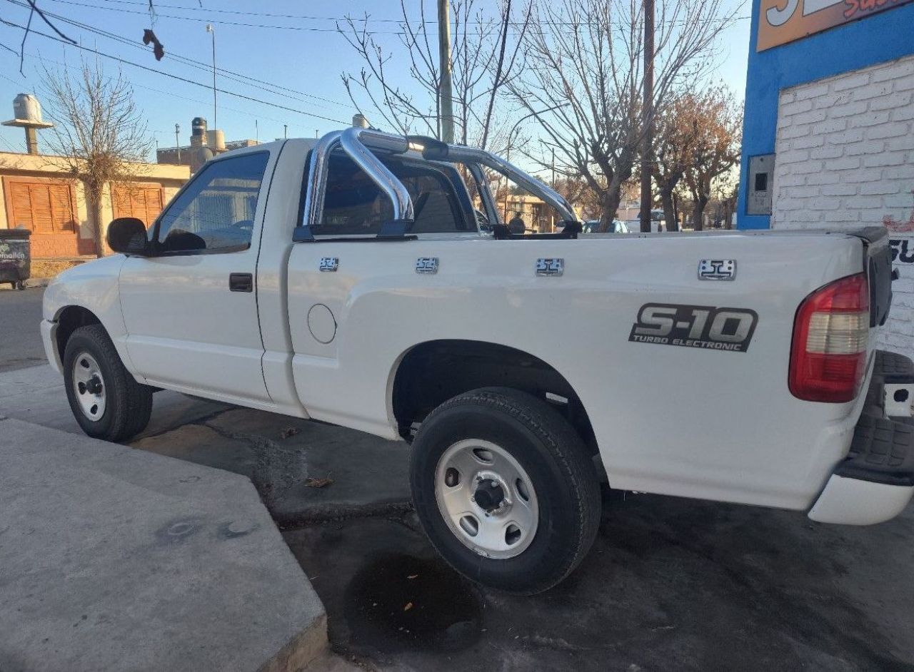 Chevrolet S10 Usada en Mendoza, deRuedas