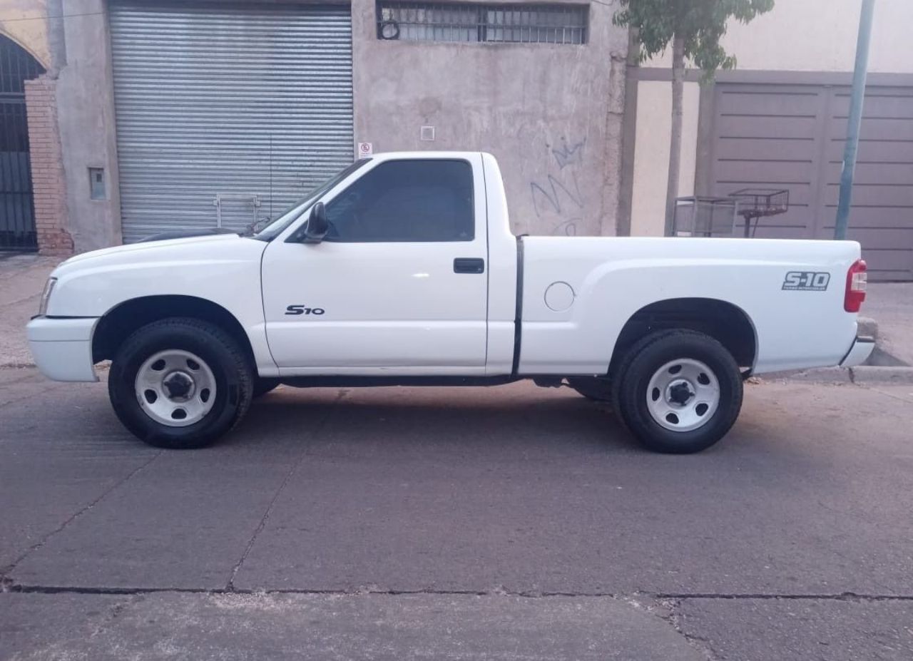 Chevrolet S10 Usada Financiado en Mendoza, deRuedas