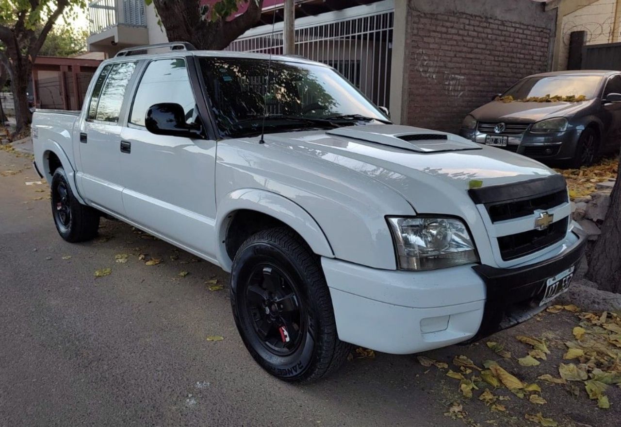 Chevrolet S10 Usada en Mendoza, deRuedas