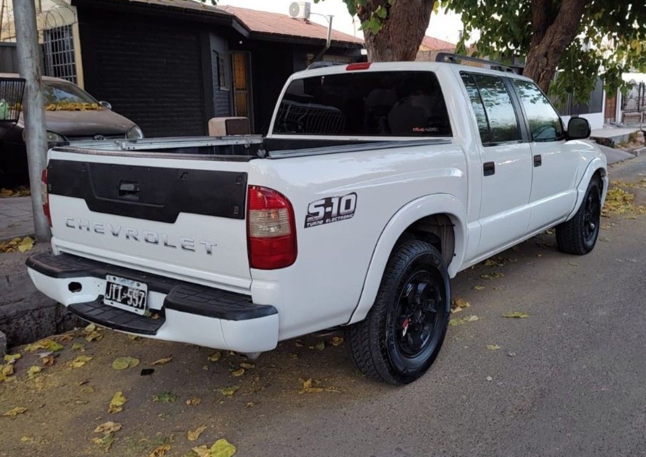 Chevrolet S10 Usada en Mendoza, deRuedas