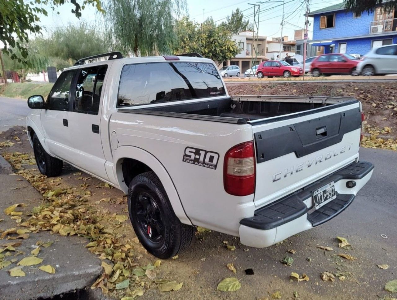 Chevrolet S10 Usada en Mendoza, deRuedas