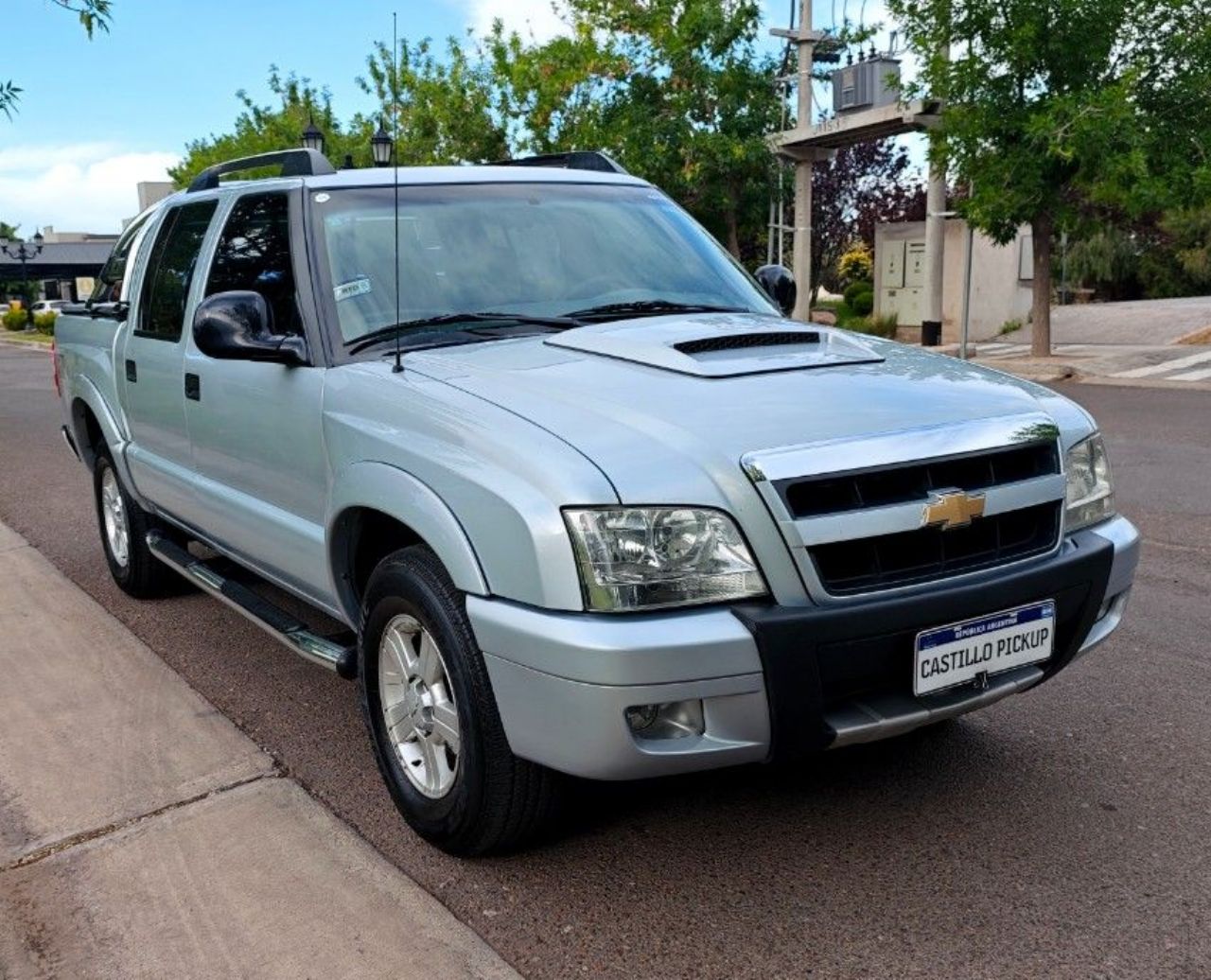 Chevrolet S10 Usada Financiado en Mendoza, deRuedas