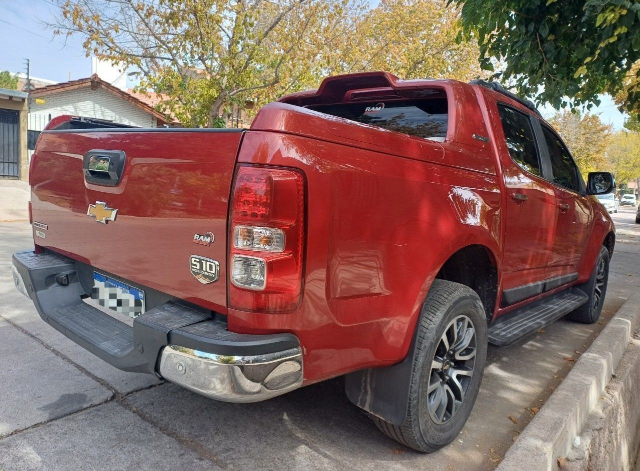 Chevrolet S10 Usada Financiado en Mendoza, deRuedas